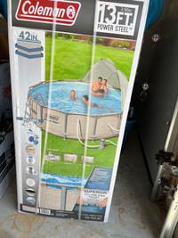 13 foot round pool, New in box