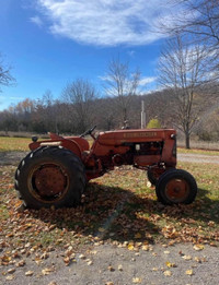 Rare and Working Allis Chalmers D14 Tractor 