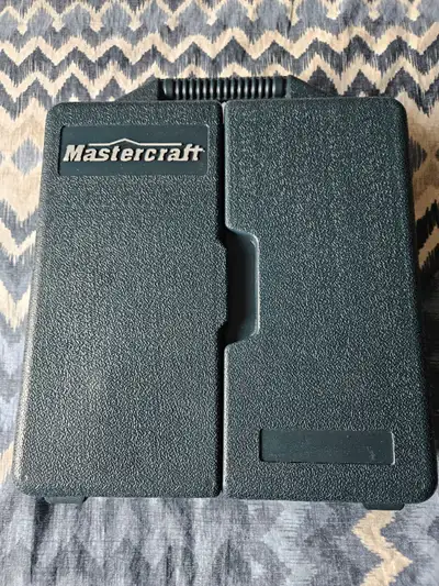 Mastercraft Air Powered Gravity Fed Spray Gun Kit, View more