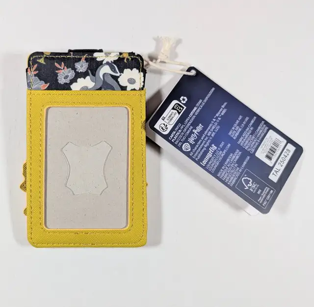 Loungefly Harry Potter Hufflepuff House Floral Tattoo Wallet in Other in Strathcona County - Image 8