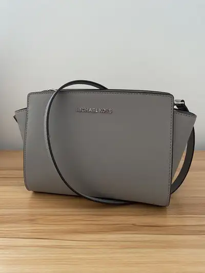 Grey Michael Kors Purse, View more