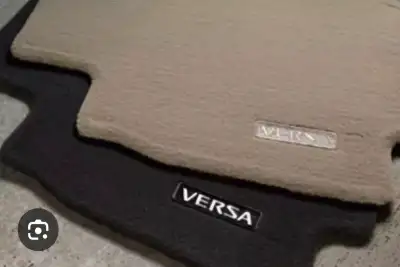 Black rubber front and rear - 4 - floor mats and grey carpet front and rear - 4 - floor mats in very...