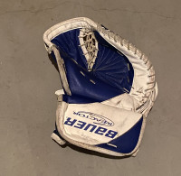 Hockey goalie glove 