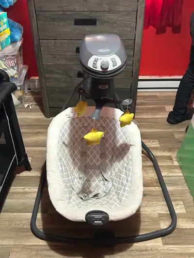 BALANÇOIRE VIBRANTE ET JOUE MUSIC , View more