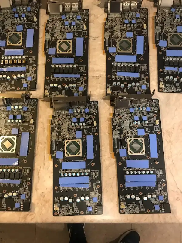 RGeek 6.0W/mK Thermal Pad GPU CPU Heatsink Cooling Conductive Si in Other in City of Montréal - Image 3