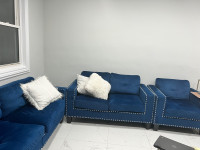 Couch set