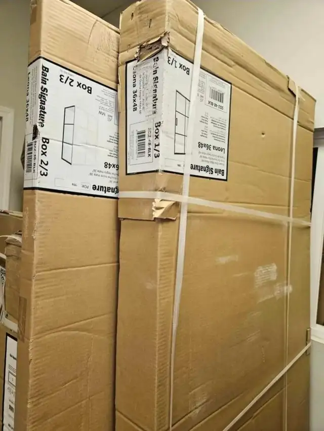 48" Shower62854394453250122