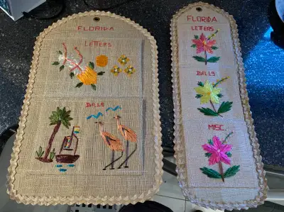 Porte courrier decoratif - Decorative letter holder, View more