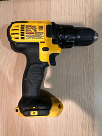 *MOVE OUT QUICK SALE * Dewalt Drill & Stanley Hand Saw
