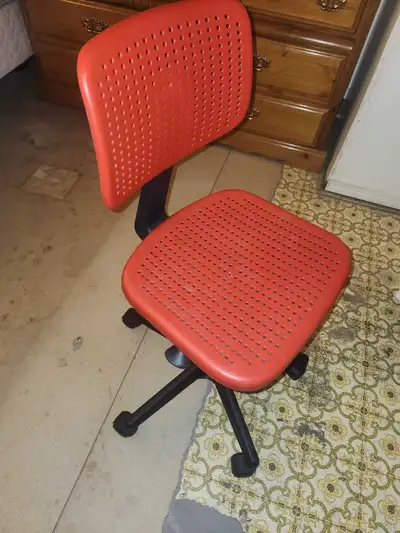 Kids size computer chair, View more