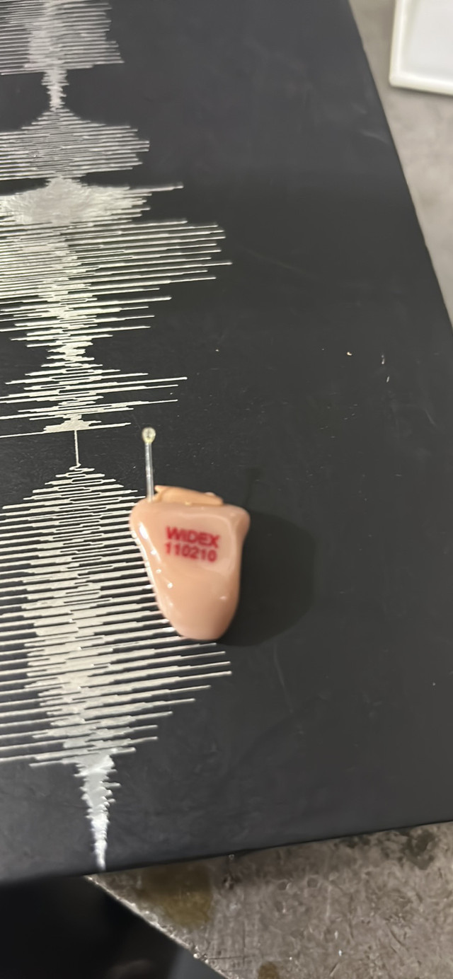 Unused WIDEX in ear canal hearing aid in Health & Special Needs in Muskoka