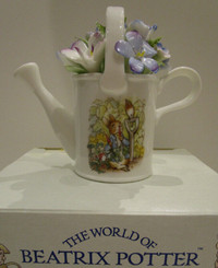 ROYAL ALBERT BONE CHINA PETER RABBIT WATERING CAN WITH FLOWERS