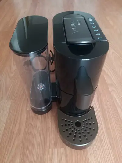 Braun, Breville, Cuisinart, Delonghi, Jura, Keurig, KitchenAid, Lavazza, Nespresso, Ninja, Oster, Sa...