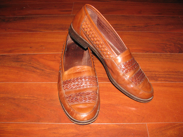 Vintage Browns Mens Loafer Dress Shoes - Size 44 Euro / 11 US in Men's Shoes in Oakville / Halton Region - Image 2