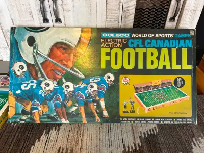 Vintage Coleco Electric Action CFL Canadian Football game. Here it is from the late 60s or early 70s...
