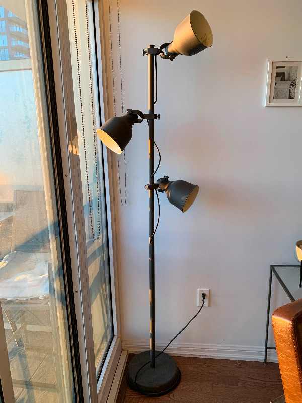 IKEA Floor Lamp (HEKTAR) in Indoor Lighting & Fans in City of Toronto - Image 2