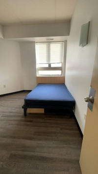 OSHAWA ROOM FOR RENT