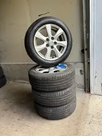 205/55/16 Pirelli summer tires on rims (5x114.3)