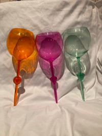 $2 each obo 36 MULTI-USE BEACH OR POOL Plastic Drinking Glass