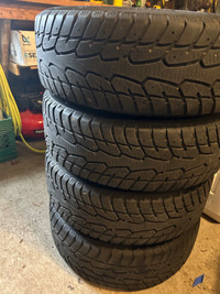 Winter tires 205/60R16. 92H
