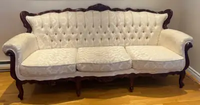 Solid Mahogany Sofa Set / Ensemble en acajou massif, View more