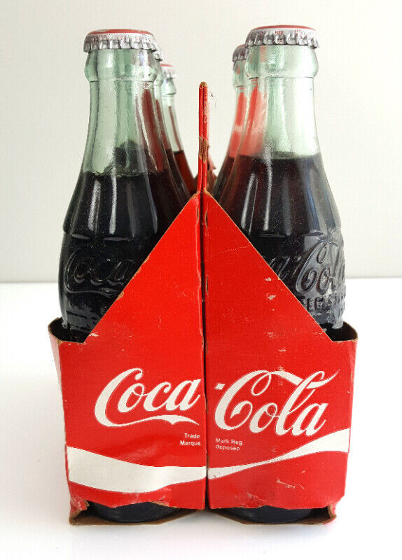 1950's Replica  Coca-Cola 6 Pack 6.5 OZ Bottles in Arts & Collectibles in City of Toronto - Image 3