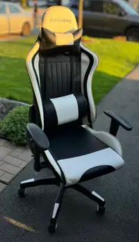 Motion Grey gaming chair