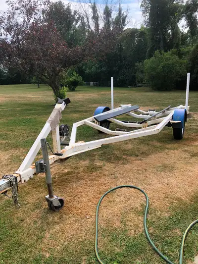 Sturdy and well-cared for. It has a spare tire. obo