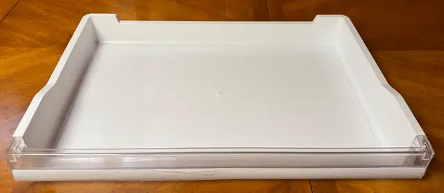 Glide drawer for LG refrigerator, french door, 33" in Refrigerators in Longueuil / South Shore - Image 2