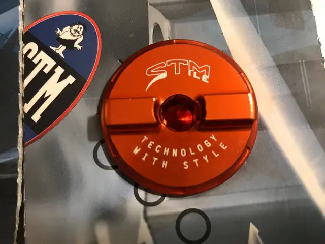 New STM Aprilia,Suzuki Billet Oil Fill Cap motoguzzi Griso 20mm in Other in Barrie - Image 3