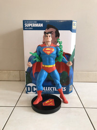 SUPERMAN DC DESIGNER SERIES STATUE FIGURE