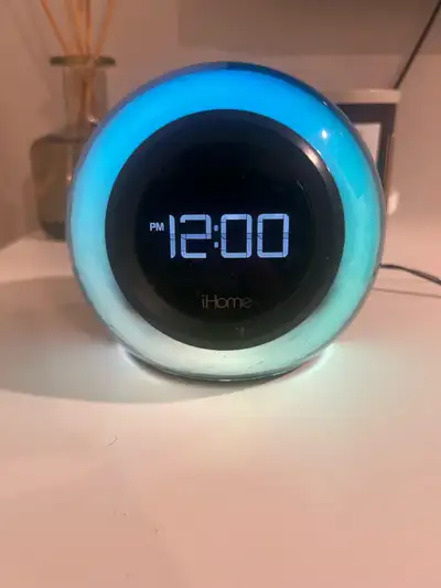Réveil matin iHome iBT29, View more