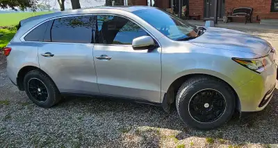 2015 Acura MDX SH- AWD. 160.000k no accidents Updated with new timing belt and waterpomp. Seats 7, c...