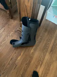 Walking boot