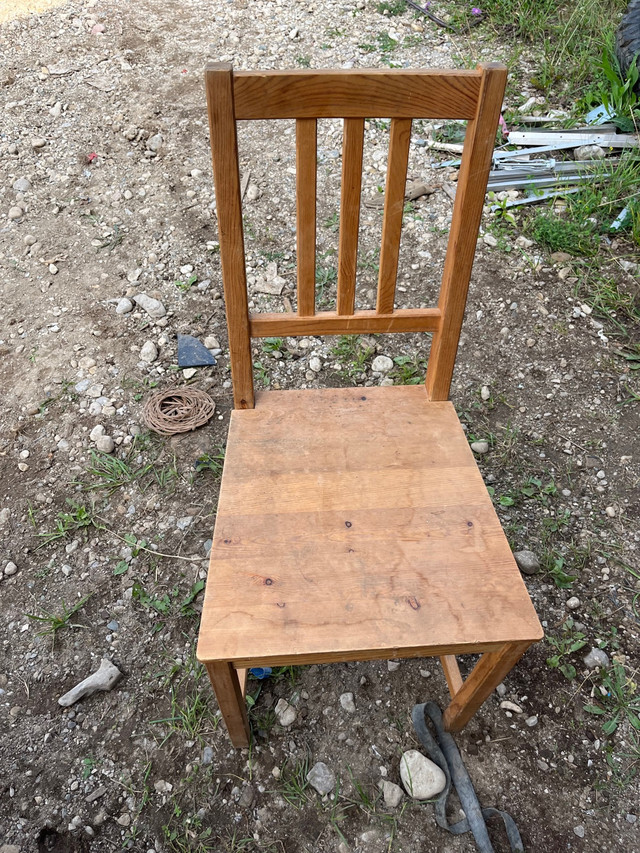 Tables/chairs  in Multi-item in Owen Sound - Image 3