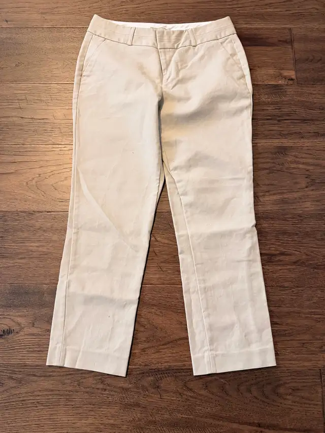 $5 for 3 pairs of Pants (Size S and Size 6) in Women's - Bottoms in Oshawa / Durham Region - Image 9