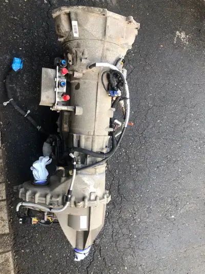 Good 8HP70 transmission with transfercase, Removed from a 2015 Ram 1500 EcoDiesel 4x4 with 150511kms...