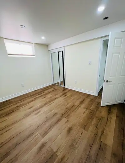 1 Bedroom Available in Shared Basement – Niagara Falls One bedroom is available in a 3-bedroom basem...
