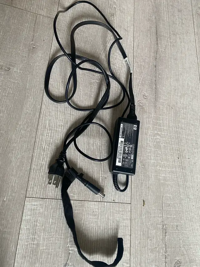 HP 65W AC Power Adapter – 19.5V 3.33A600048658463467522