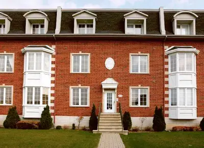 One Bedroom beautiful sunny condo for rent