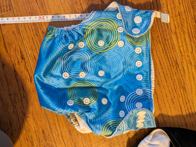 cloth diapers free size in Clothing - 6-9 Months in Banff / Canmore - Image 3