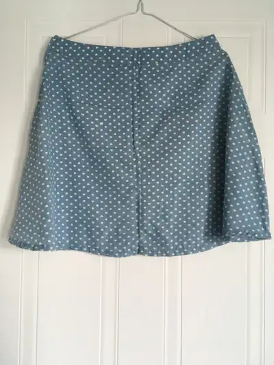 Vêtements NEUFS et usagés pour adolescente / adulte, View more