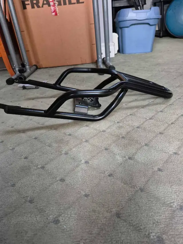 Givi Rear Rack for Kawasaki Z900RS/Cafe in Motorcycle Parts & Accessories in City of Toronto - Image 4