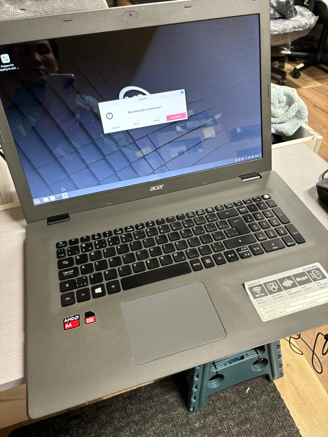 Acer Aspire E (E5-722) - 49HD Specs in Laptops in Cambridge - Image 3