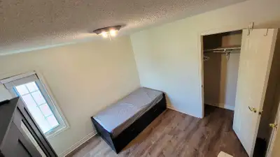 Convenient for a FemaIe: A TOP/SECOND FLOOR PRIVATE BEDROOM IS AVAILABLE TO RENT, RIGHT NOW. This be...