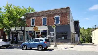 ERIN large upper 1 bedroom in heart of Village