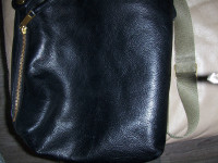 Fossil black leather shoulder bag