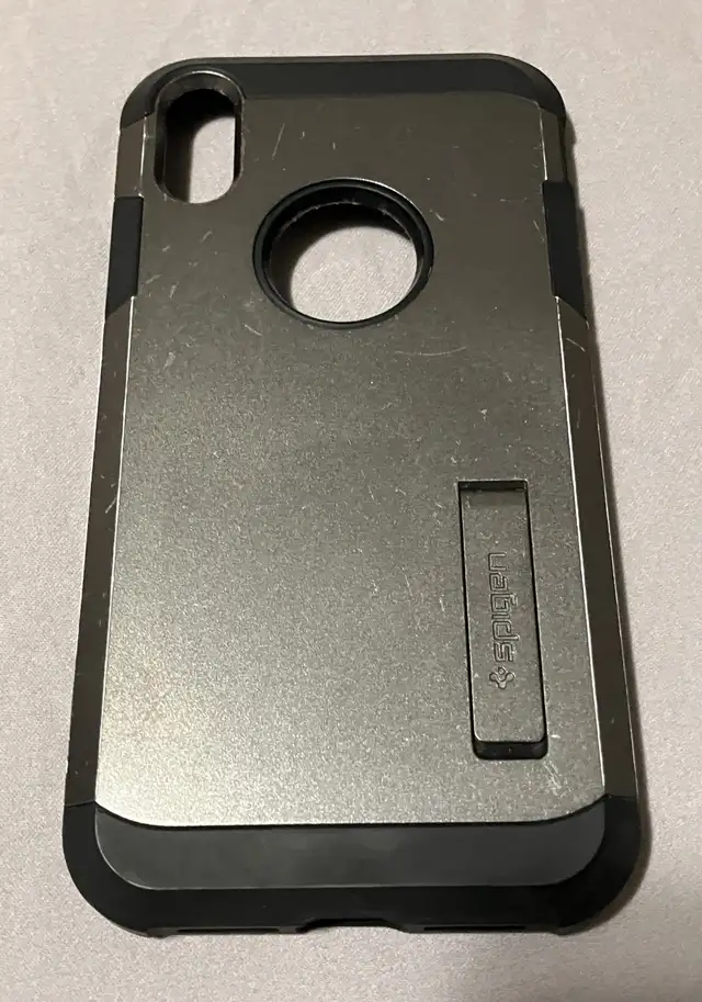 Spigen iPhone XR case with box - gently used in Cell Phone Accessories in Kingston - Image 3