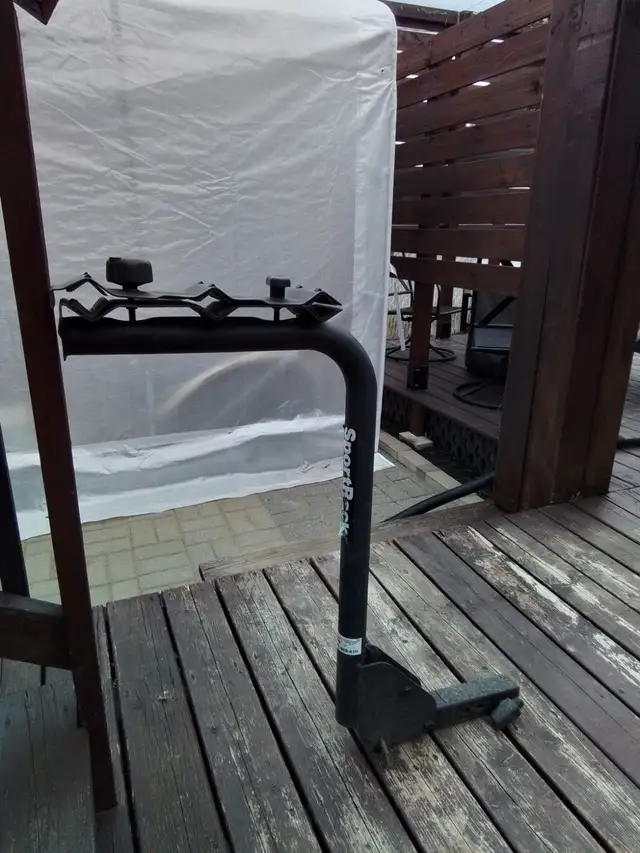 Support à vélo sportrack in Other in Gatineau - Image 2