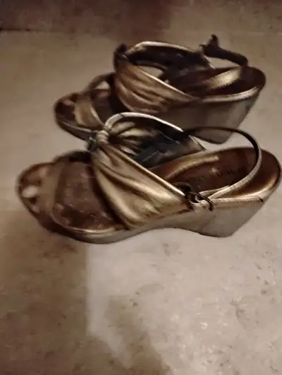 Women's Shoes, View more